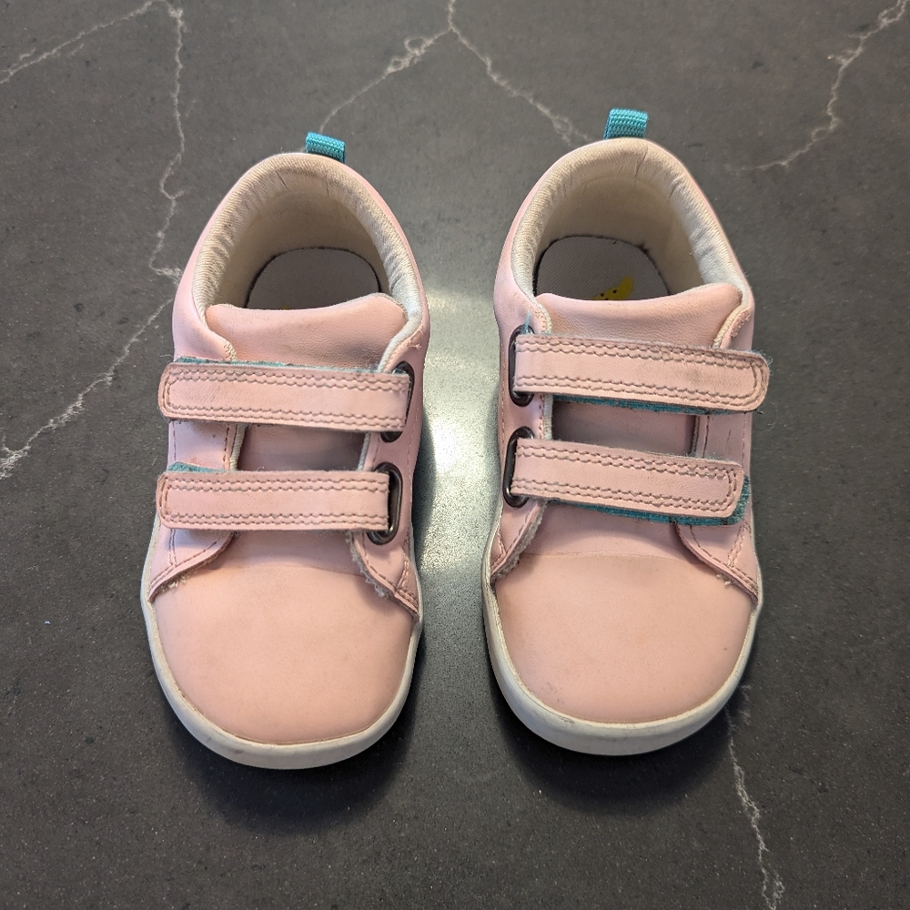 Size 9 Ten Little Sneakers